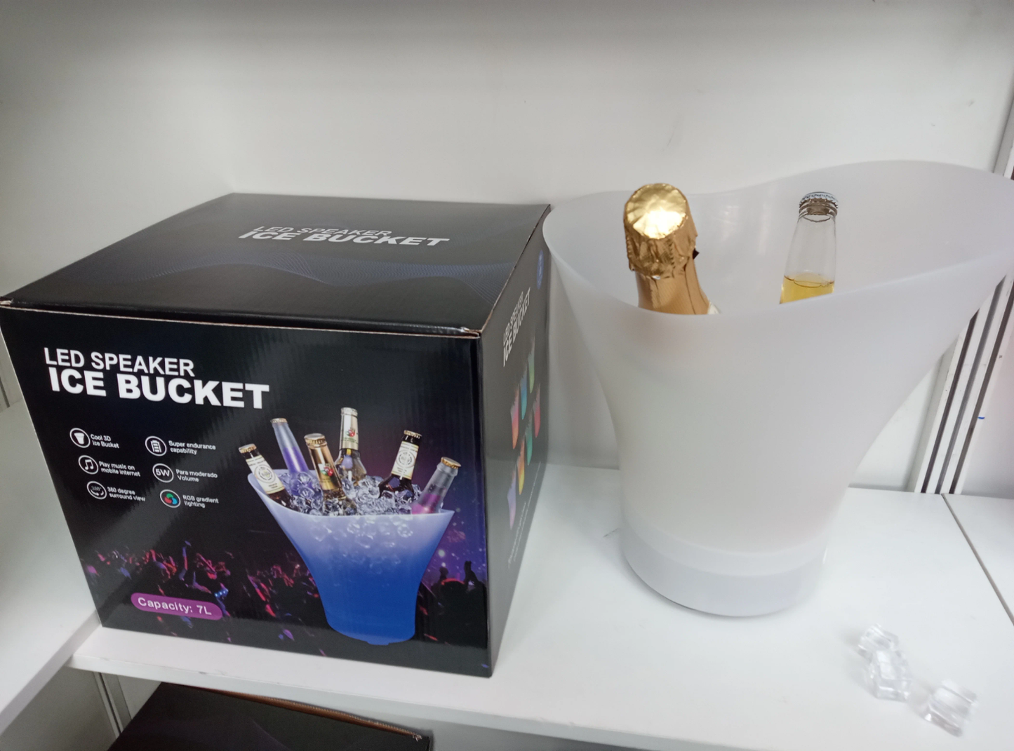 Seau à glace LED avec haut-parleur Bluetooth – L'accessoire qui transforme toutes vos soirées ! 🎉