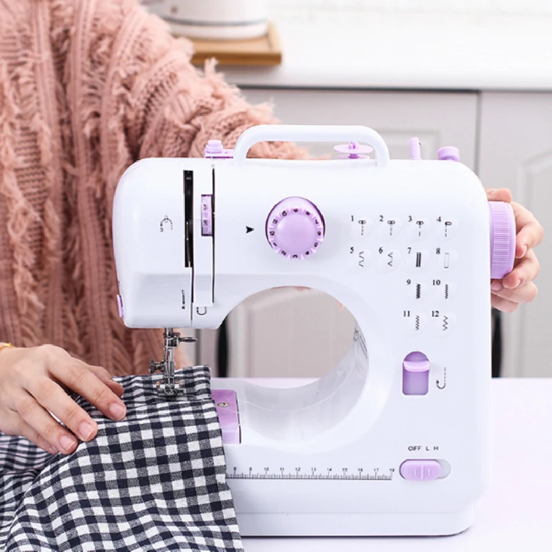 Machine à coudre électrique multifonction qui fait la broderie